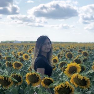 Meet your Posher, Quyen